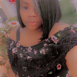 Meet your Posher, Daveasha